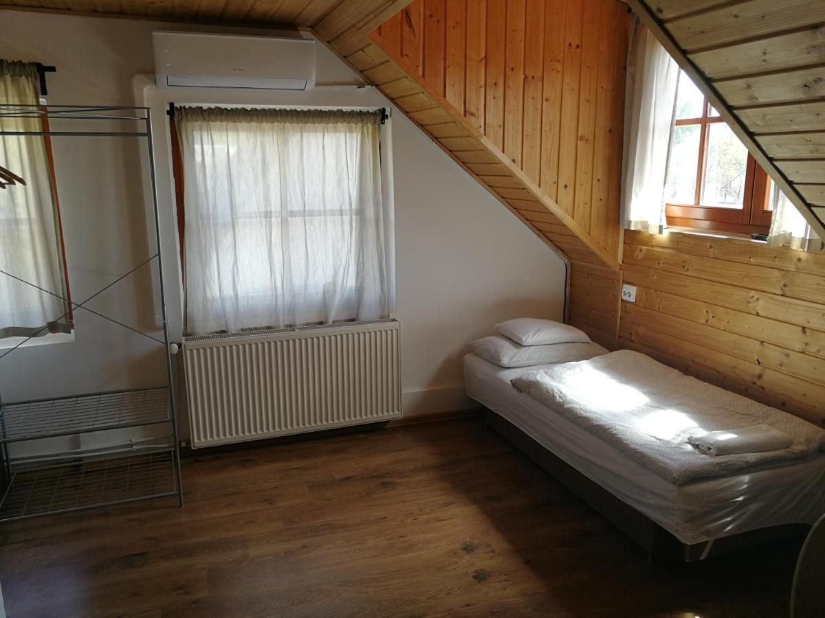 Manoka Guest House โมจเยอโรด ภายนอก รูปภาพ