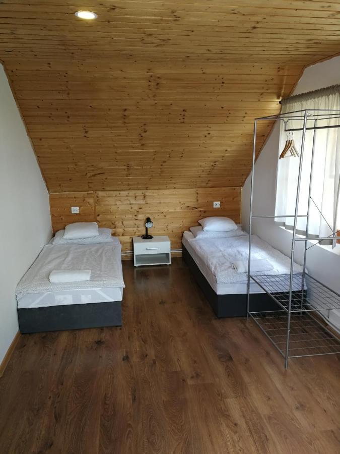 Manoka Guest House โมจเยอโรด ภายนอก รูปภาพ